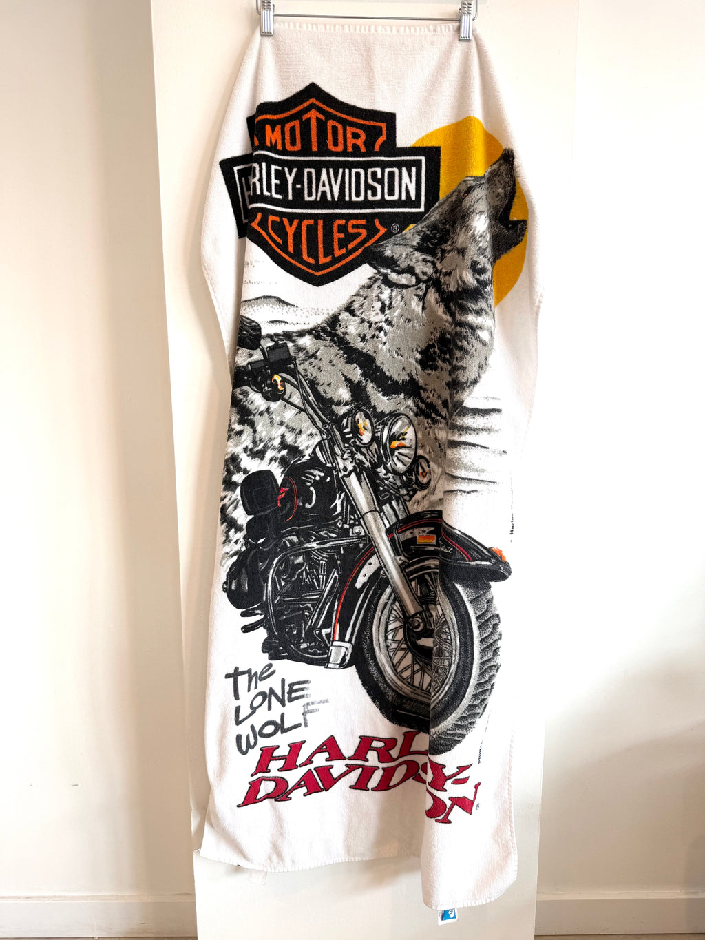 HD Lone Wolf Towel