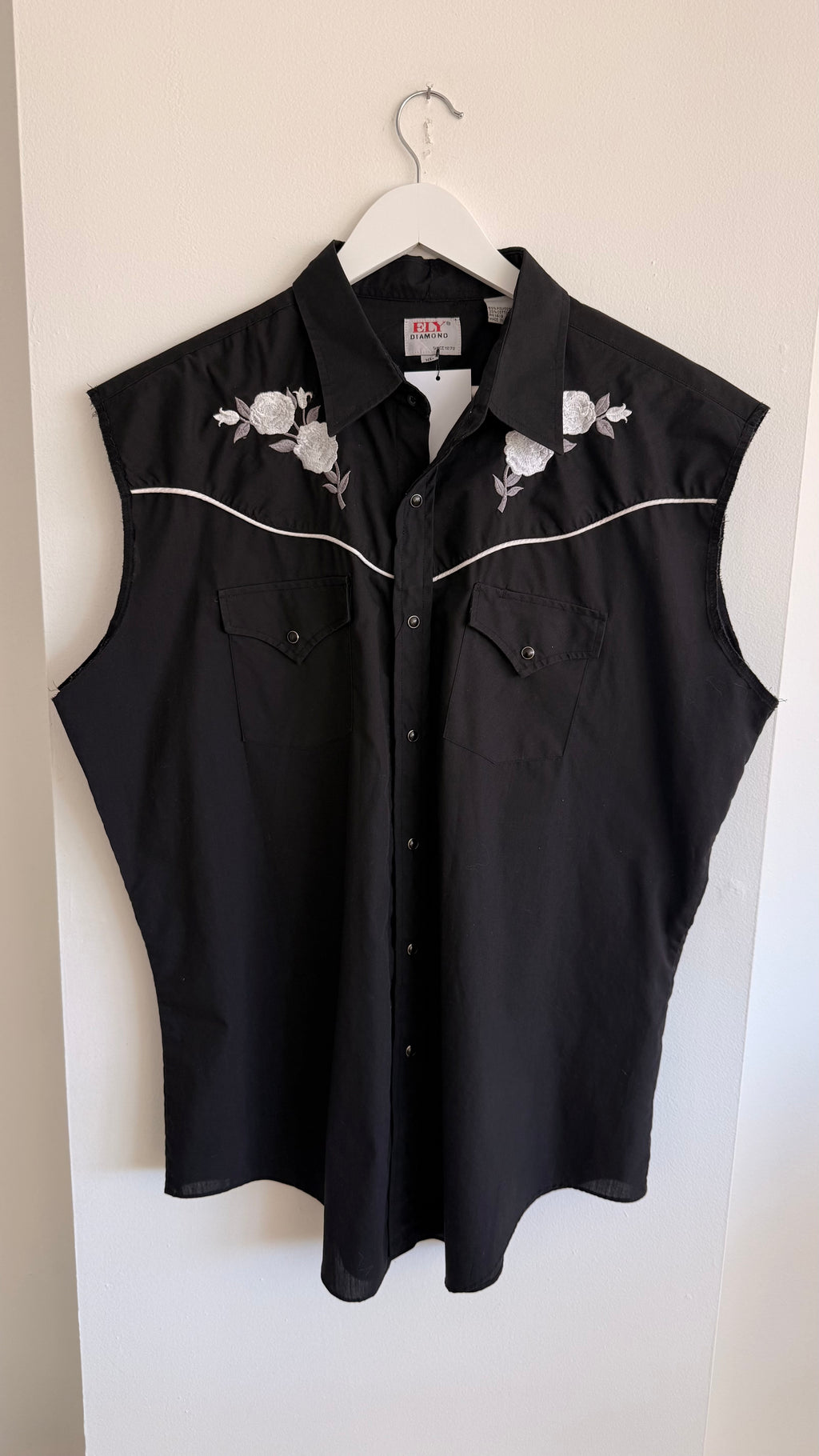 Western Sleeveless Button Up